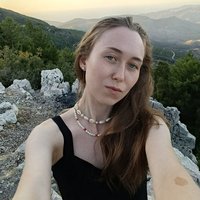 Полина